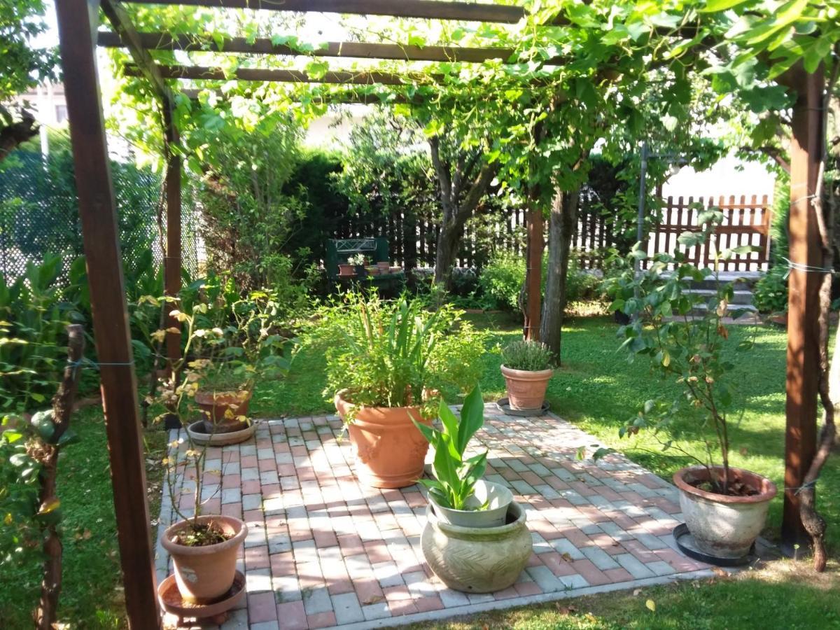 Bed And Breakfast Di Manu Taglio Di Po Luaran gambar